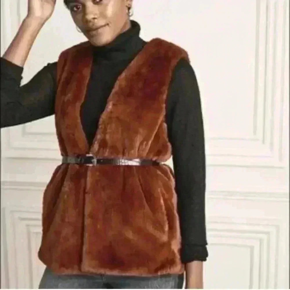 Stella & Dot NWT New Brown Faux Fur Vest Soft Cozy Comfy Size Small - Picture 2 of 10